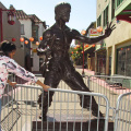 China famous outdoor garden decoration metal craft bronze bruce lee statue